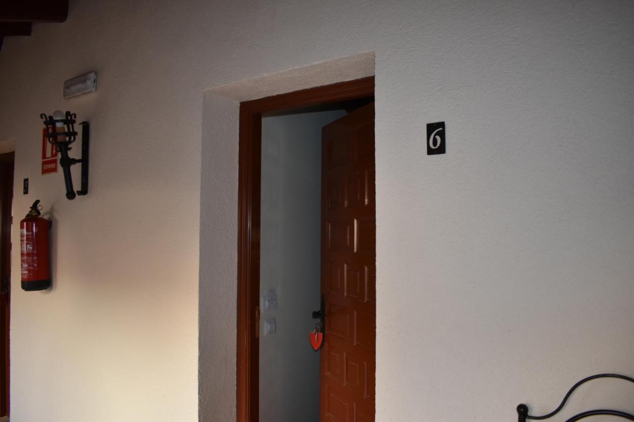 Hotel Rural El Refugio De Los Templarios Cabeza del Buey ภายนอก รูปภาพ